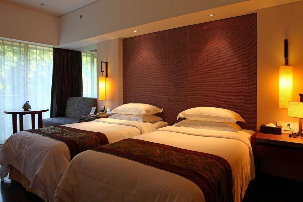 Baiyun Lakeside Hotel Guangzhou Luaran gambar