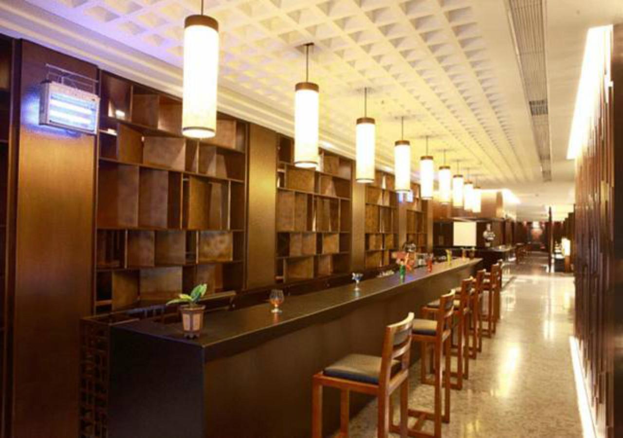 Baiyun Lakeside Hotel Guangzhou Restoran gambar