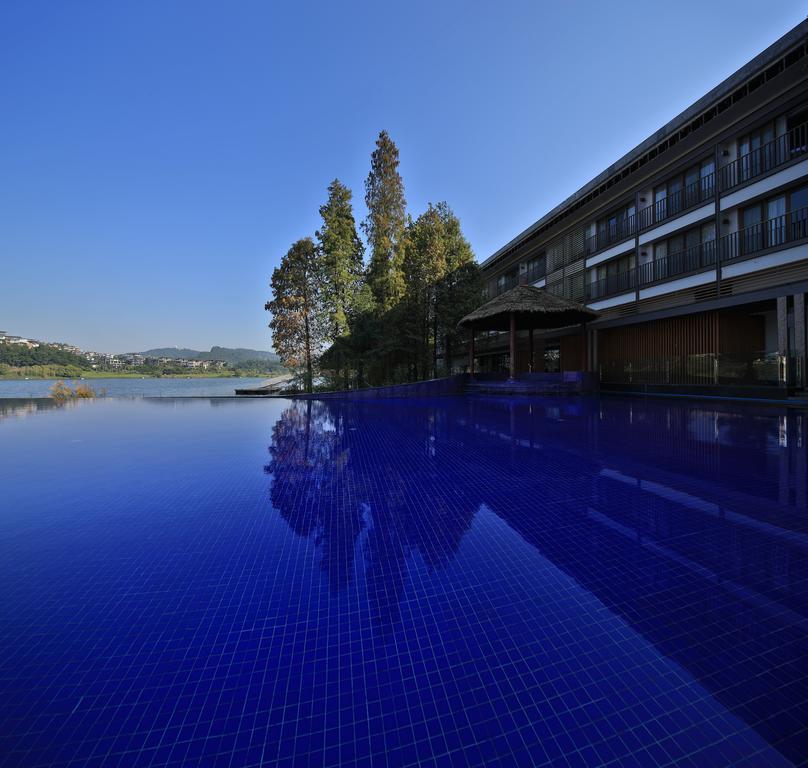 Baiyun Lakeside Hotel Guangzhou Luaran gambar